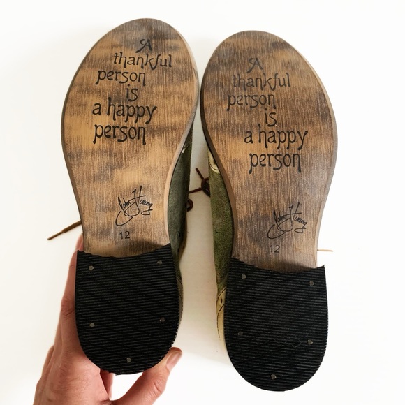 John Fluevog | Adrians Amanda Wingtip Gray Green & Yellow Suede Oxford Size 12 - Picture 11 of 16